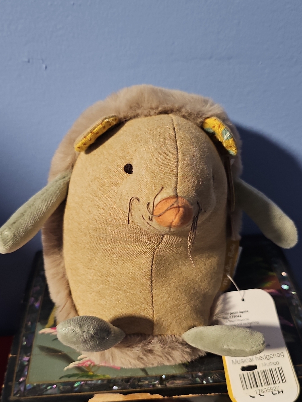 Moulin RotyTrois Petits Lapins Musical Hedgehog